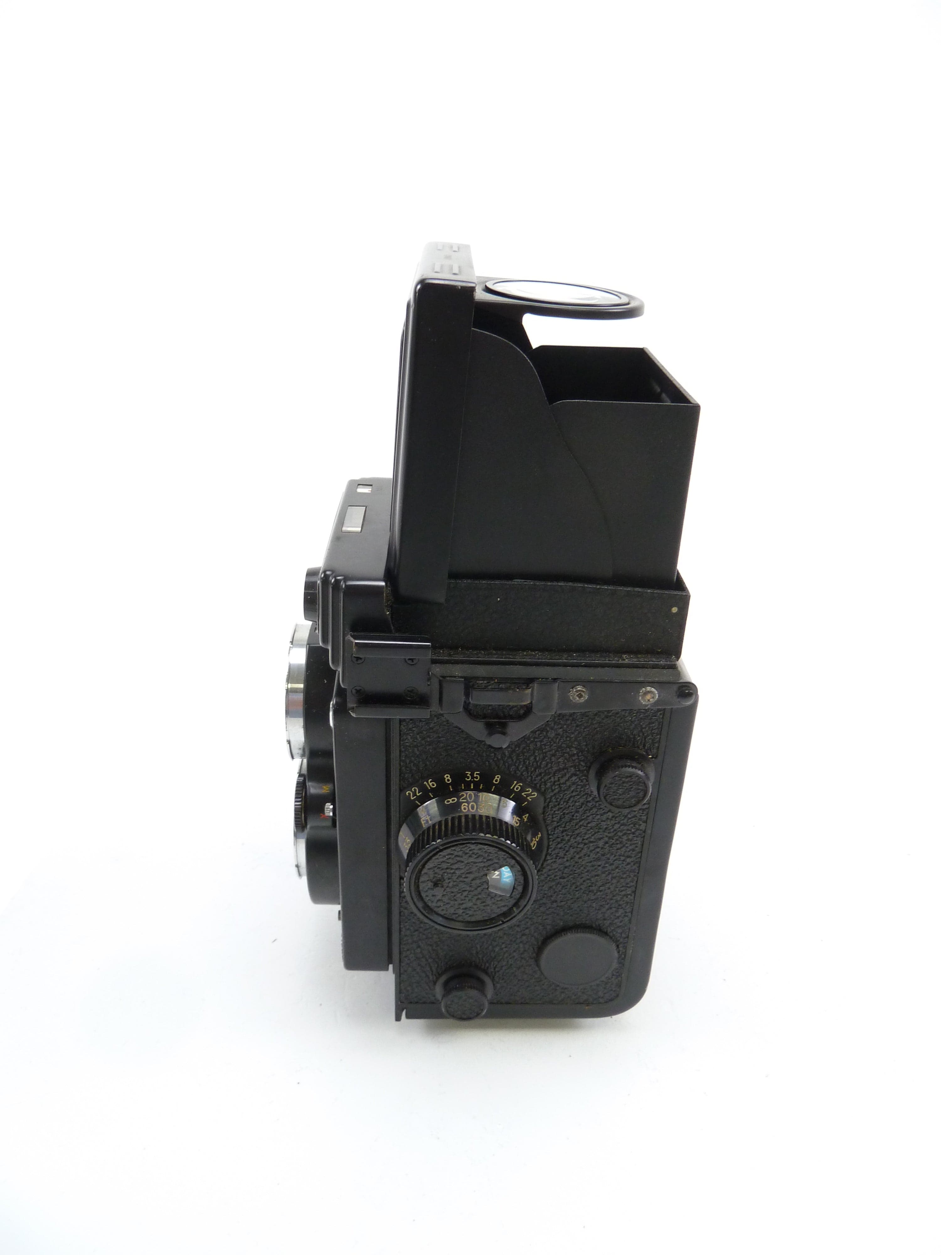 Yashica Mat 124G Twin Lens Reflex Camera