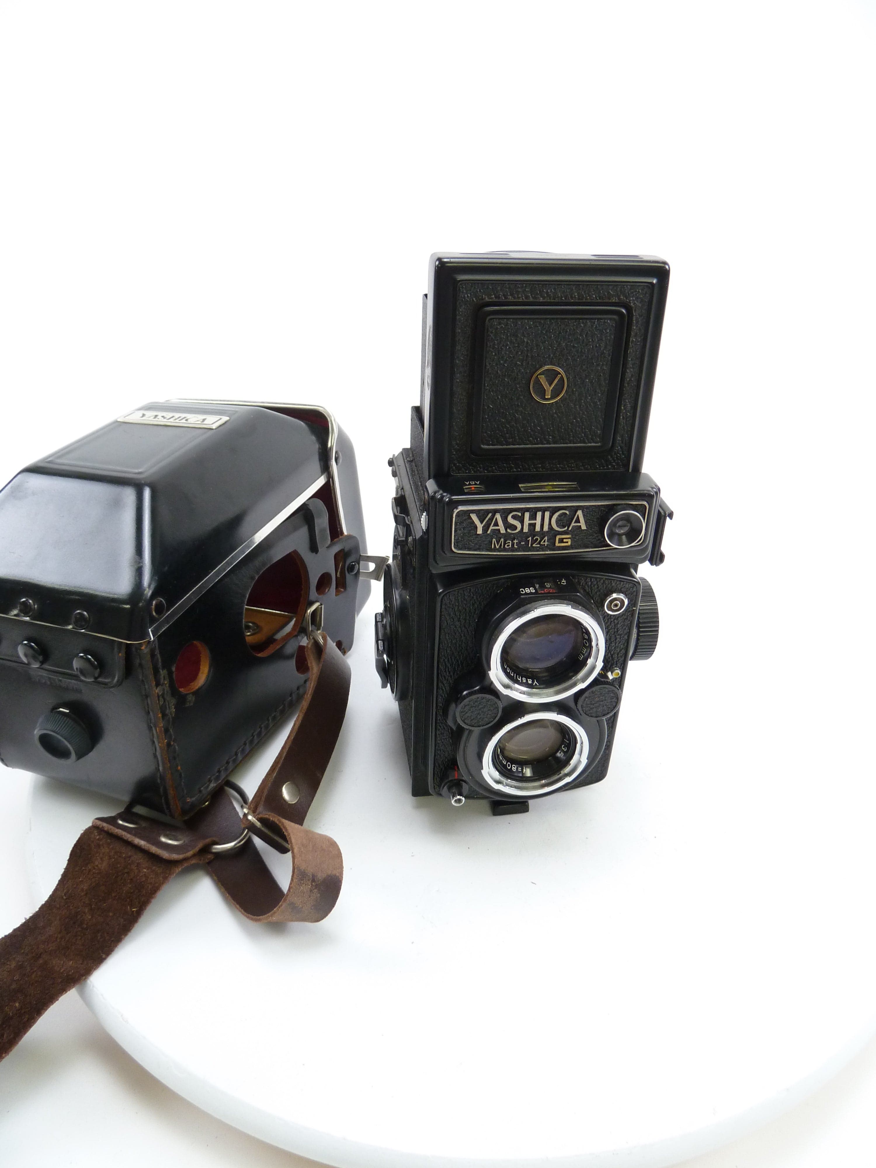 Yashica Mat 124G Twin Lens Reflex Camera