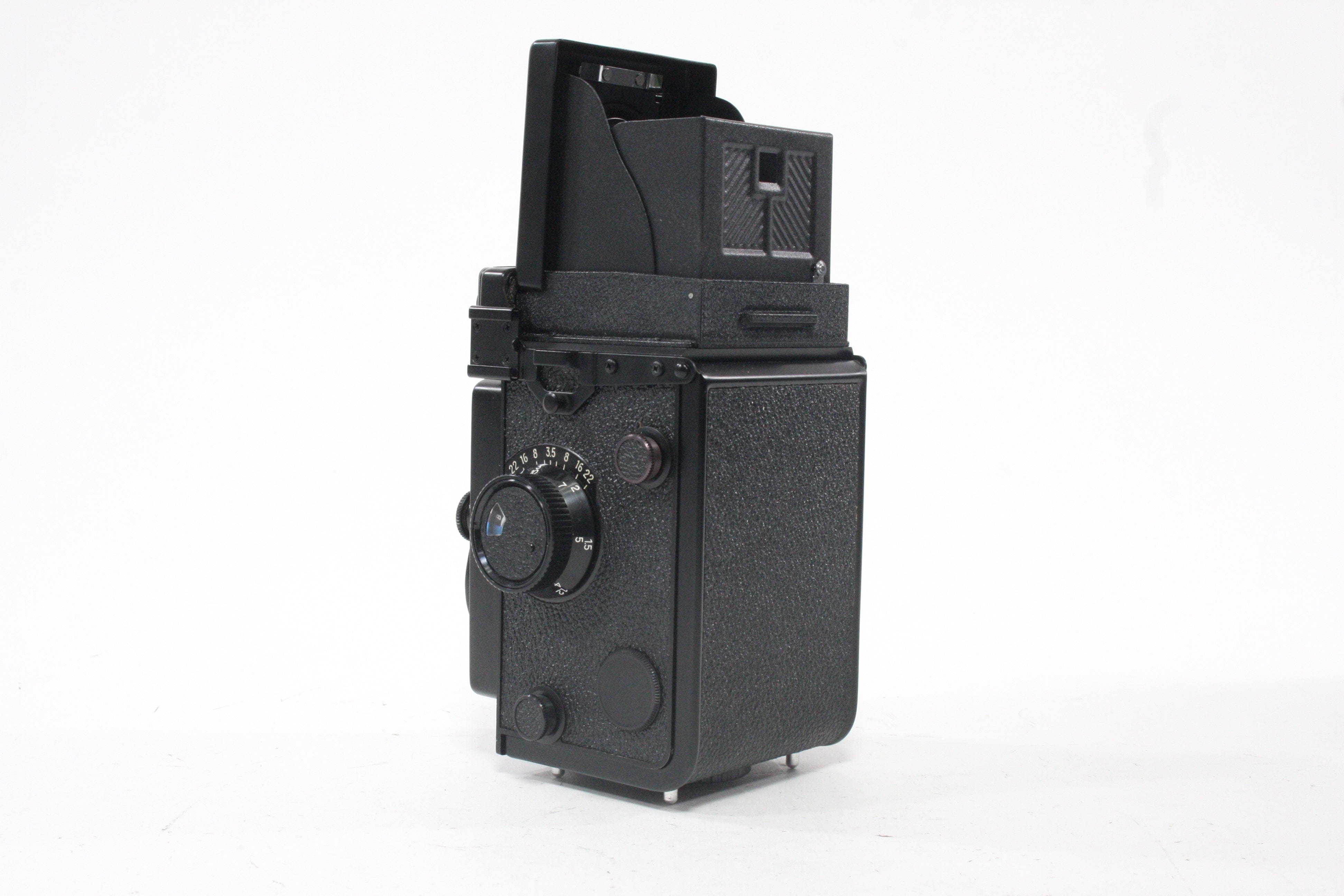 Yashica Mat 124G Medium Format Camera with Case